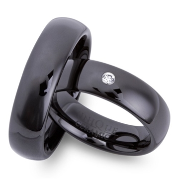 Sorte vielsesringe i Keramik