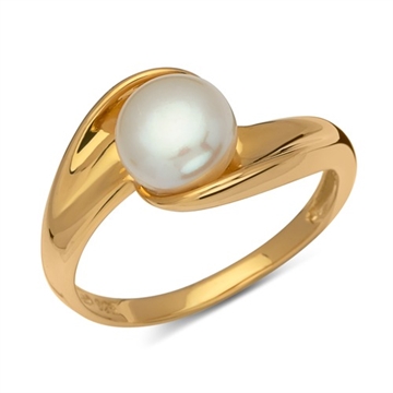 Forgyldt ring m. perle