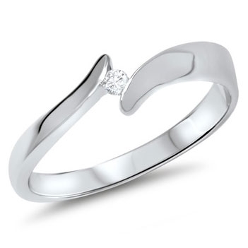 Ring i Hvidguld med diamant