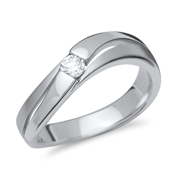 Ring i Sølv m. zirkonia