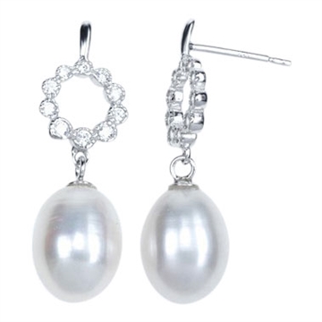 Ørestikker i Sølv med perler