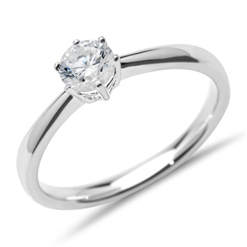 Solitairering i hvidguld